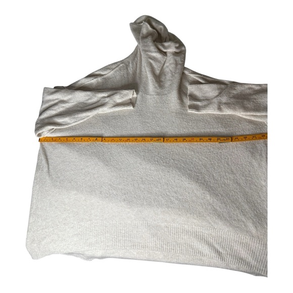 American Eagle Outfitters Cream Cowl Neck Sweater - Picture 5 of 10